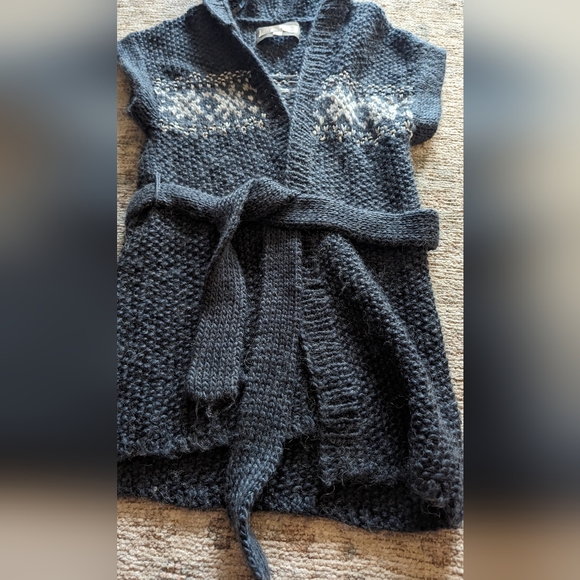 Between Me & You - Picture 5 of 6